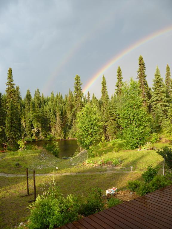 Gite De La Riviere Bed and Breakfast Chibougamau Buitenkant foto