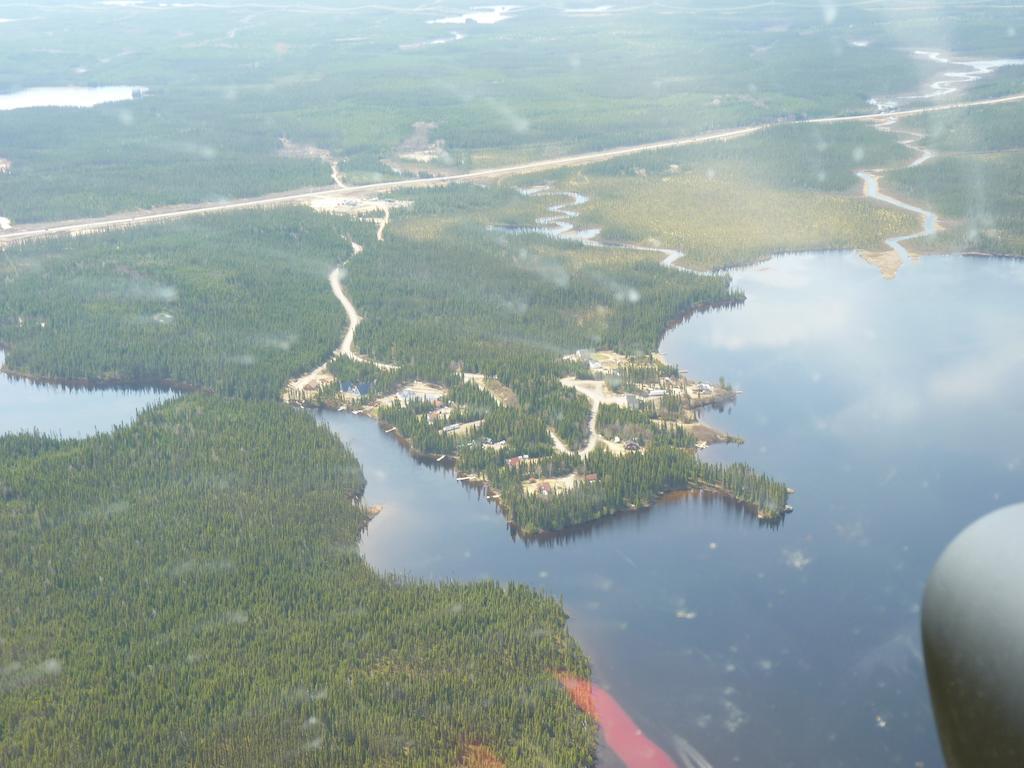 Gite De La Riviere Bed and Breakfast Chibougamau Buitenkant foto