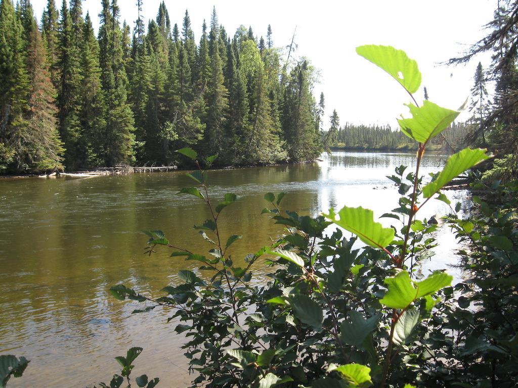 Gite De La Riviere Bed and Breakfast Chibougamau Buitenkant foto