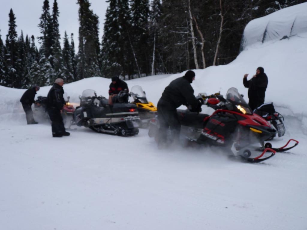 Gite De La Riviere Chibougamau Buitenkant foto