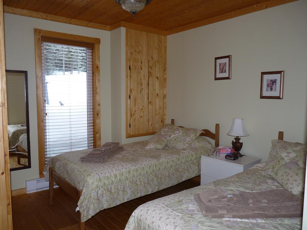 Gite De La Riviere Bed and Breakfast Chibougamau Kamer foto